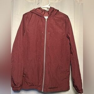 ASOS DESIGN Mens Burgundy Hooded Windbreaker Jacket Crinkle Shell Size S